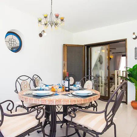빌라 Exclusive 2-Bed Villa In Playa Blanca Adults Only *