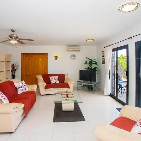 Exclusive 2-Bed Villa In Playa Blanca Adults Only Villa